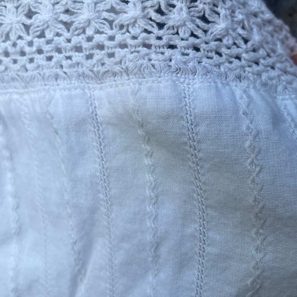 Torrid Embroidered Button Front Tank Sz. 2X - Picture 9 of 16